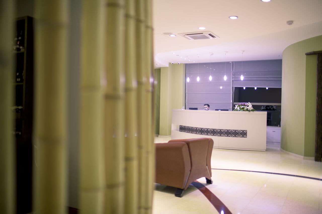 Semitronix Hotel Prishtina Пристина Екстериор снимка