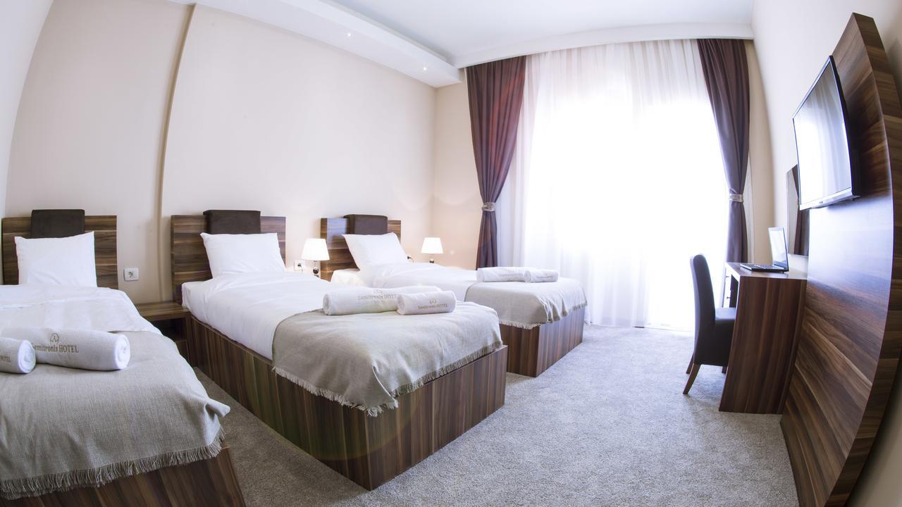Semitronix Hotel Prishtina Пристина Екстериор снимка